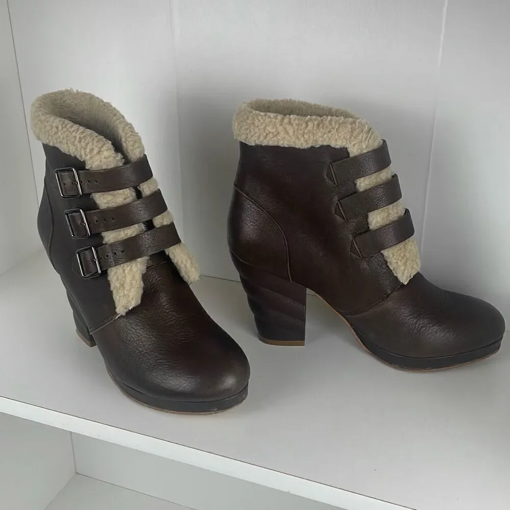 See by Chloe Leather Sherpa Trim Buckle Strap Ankle Boots REPAIR NEEDED 38.5